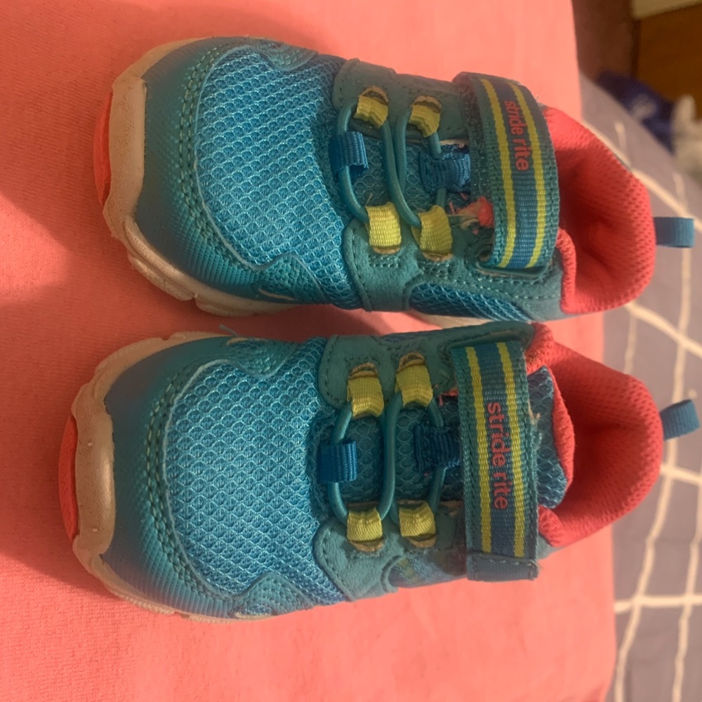 Stride Rite - Picture 5 of 5